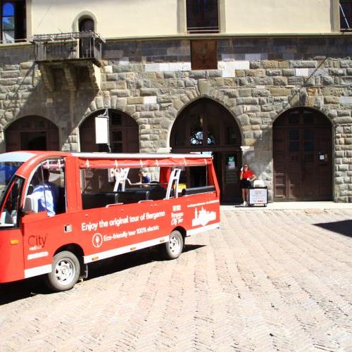 Minibus Bergamo City Tour